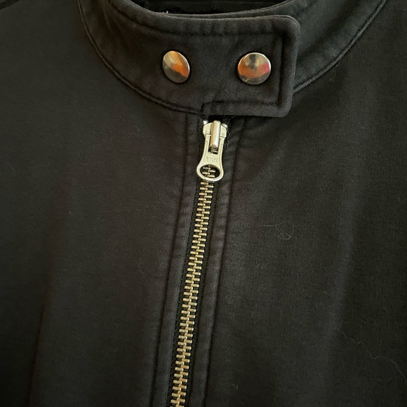 TNA- M size black sweat jacket. Many pockets - Picture 3 of 8